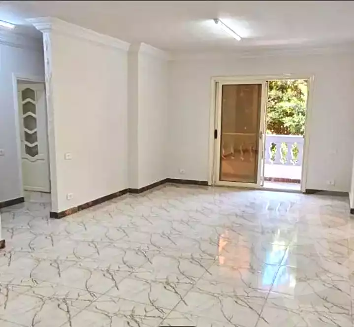 https://aqarmap.com.eg/ar/listing/7123059-for-sale-alexandria-glim