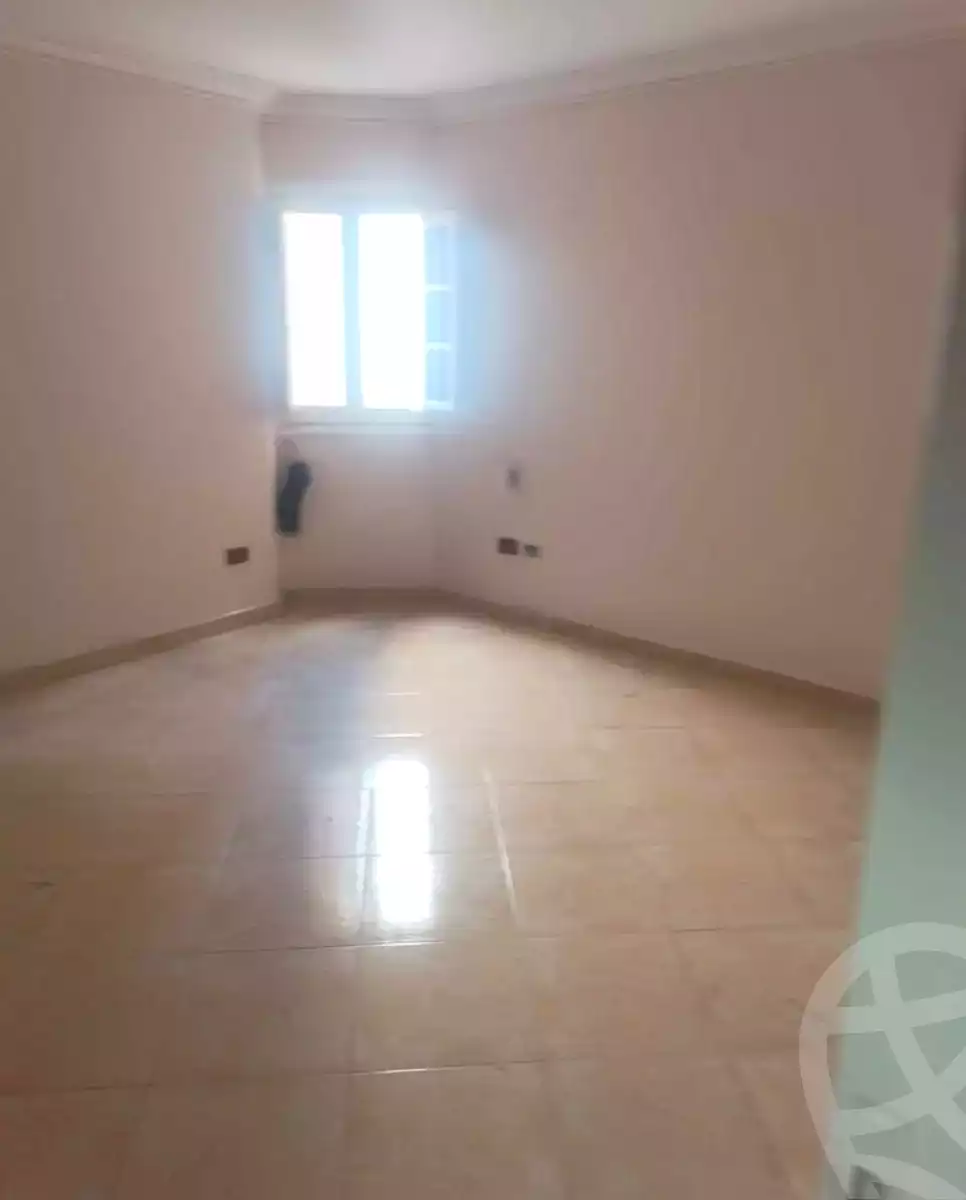 https://aqarmap.com.eg/en/listing/7123141-for-rent-alexandria-ganaklis-shr-bw-qyr-tryq-lhry