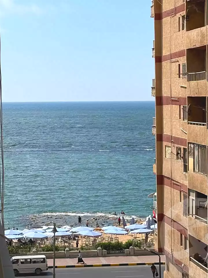 https://aqarmap.com.eg/ar/listing/7123274-for-sale-alexandria-el-asafra-sadiqat-al-ketab-al-moqadas-st