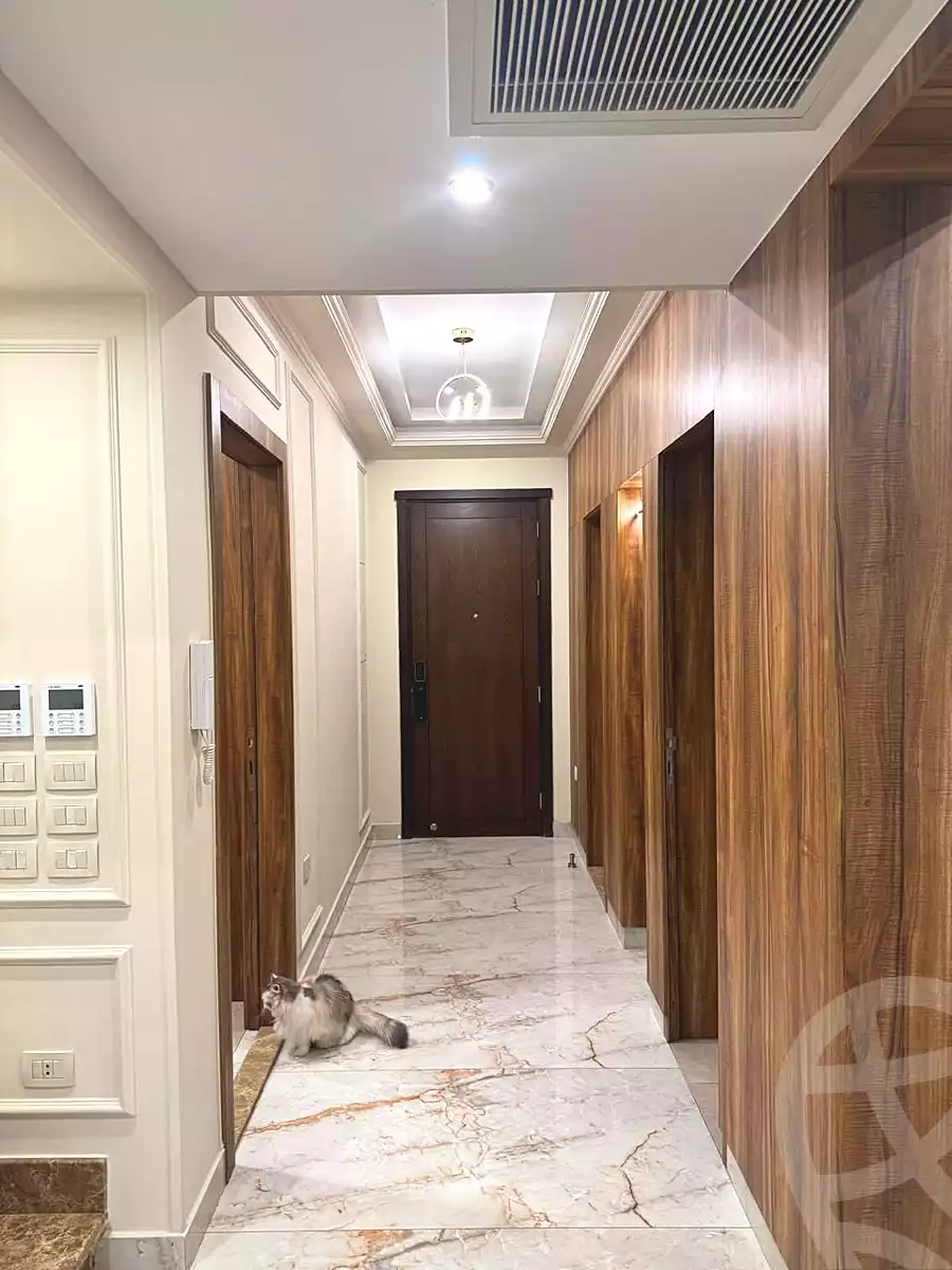 https://aqarmap.com.eg/en/listing/7123356-for-sale-cairo-new-cairo-compounds-district-5-the-plateau-district-5