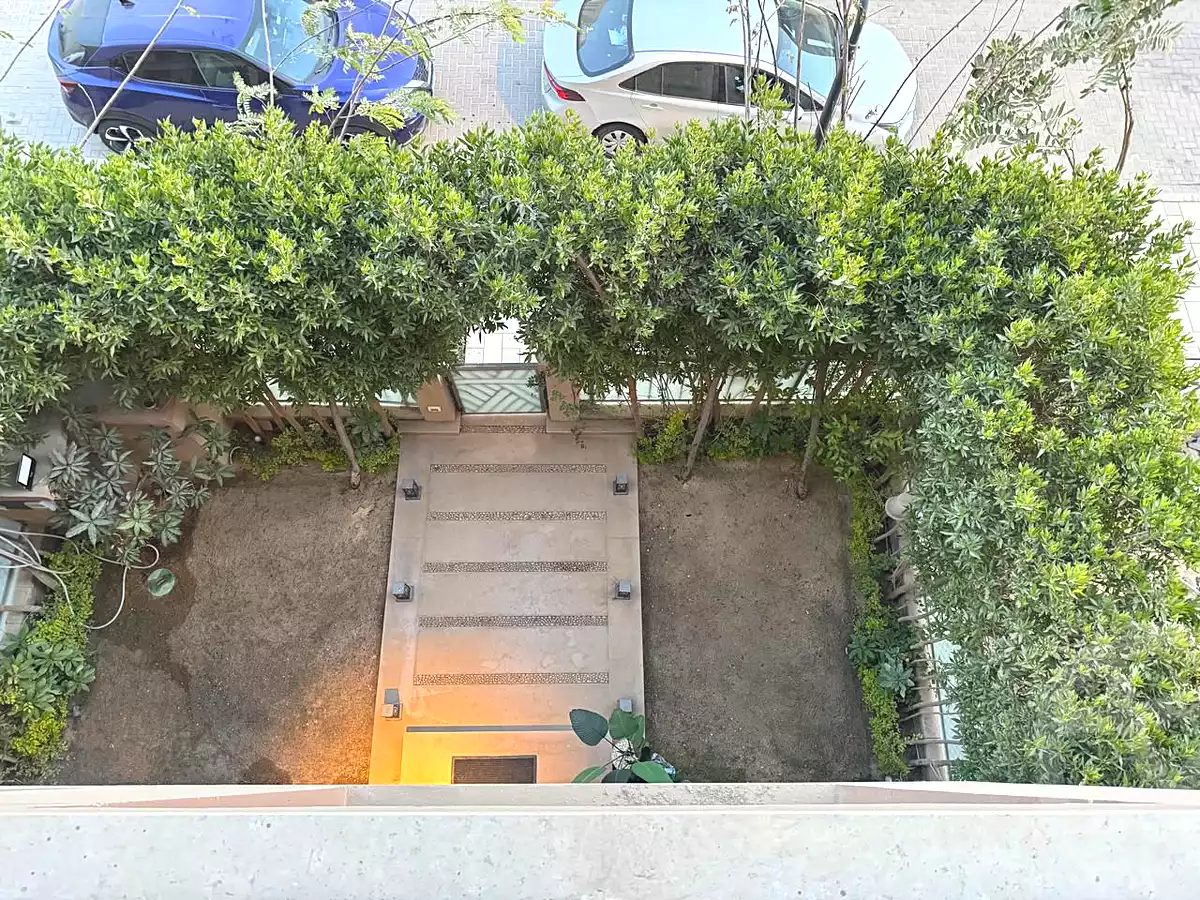 https://aqarmap.com.eg/en/listing/7123356-for-sale-cairo-new-cairo-compounds-district-5-the-plateau-district-5