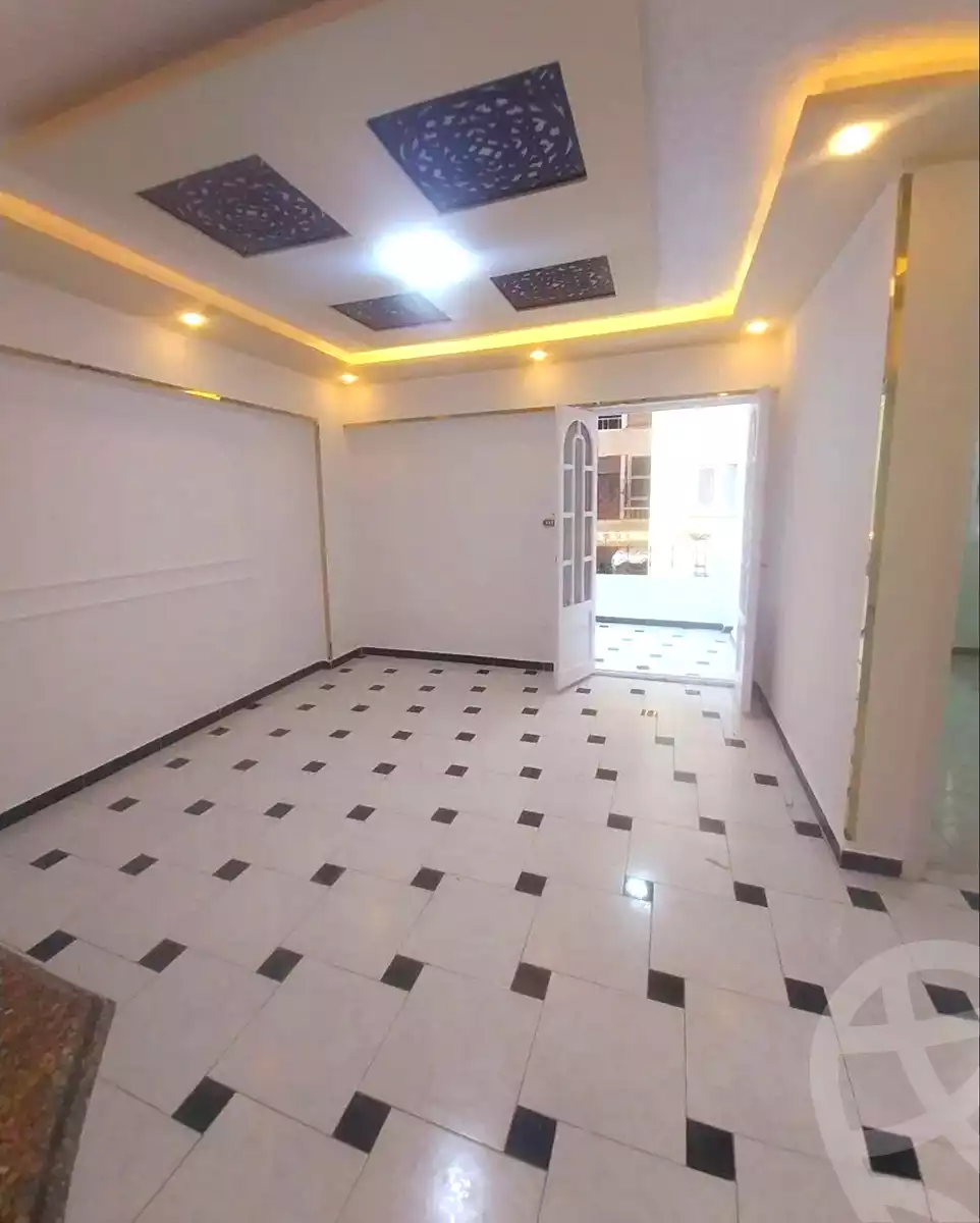 https://aqarmap.com.eg/en/listing/7123380-for-sale-alexandria-al-agamy-shataa-el-nakheel
