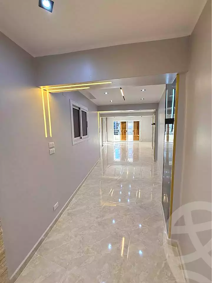 https://aqarmap.com.eg/en/listing/7123417-for-sale-alexandria-el-asafra-shr-45