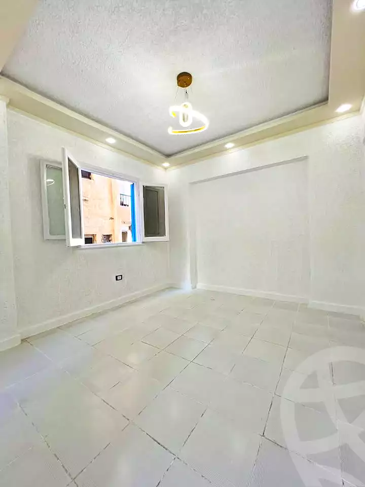 https://aqarmap.com.eg/ar/listing/7123474-for-sale-alexandria-al-agamy-shataa-el-nakheel