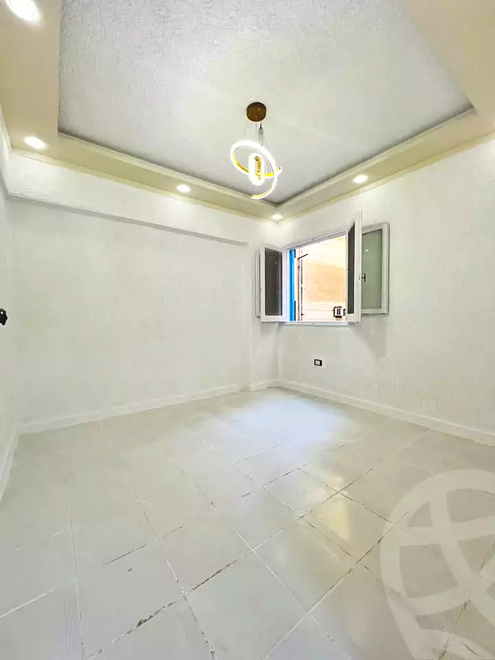 https://aqarmap.com.eg/ar/listing/7123474-for-sale-alexandria-al-agamy-shataa-el-nakheel