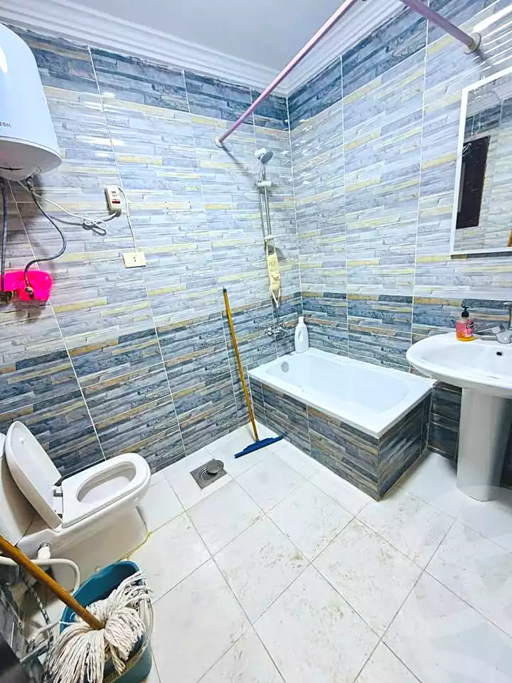 https://aqarmap.com.eg/ar/listing/7123552-for-sale-alexandria-al-agamy-shataa-el-nakheel