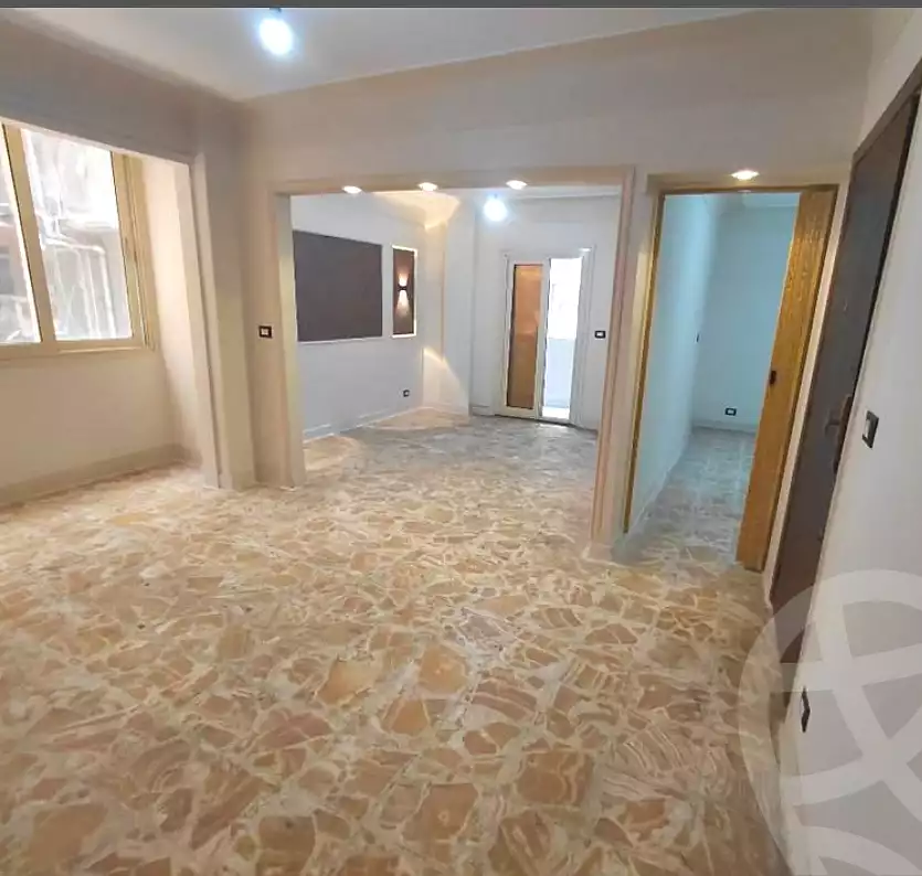 https://aqarmap.com.eg/ar/listing/7123643-for-sale-alexandria-sydy-bshr-sydy-bshr-bhry