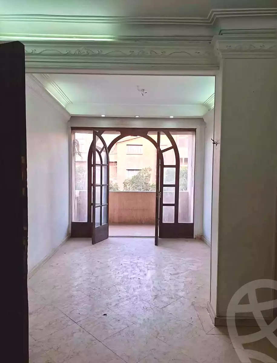 https://aqarmap.com.eg/ar/listing/7123660-for-sale-cairo-helwan-helwan-el-sharkeya-thabit-basha-st