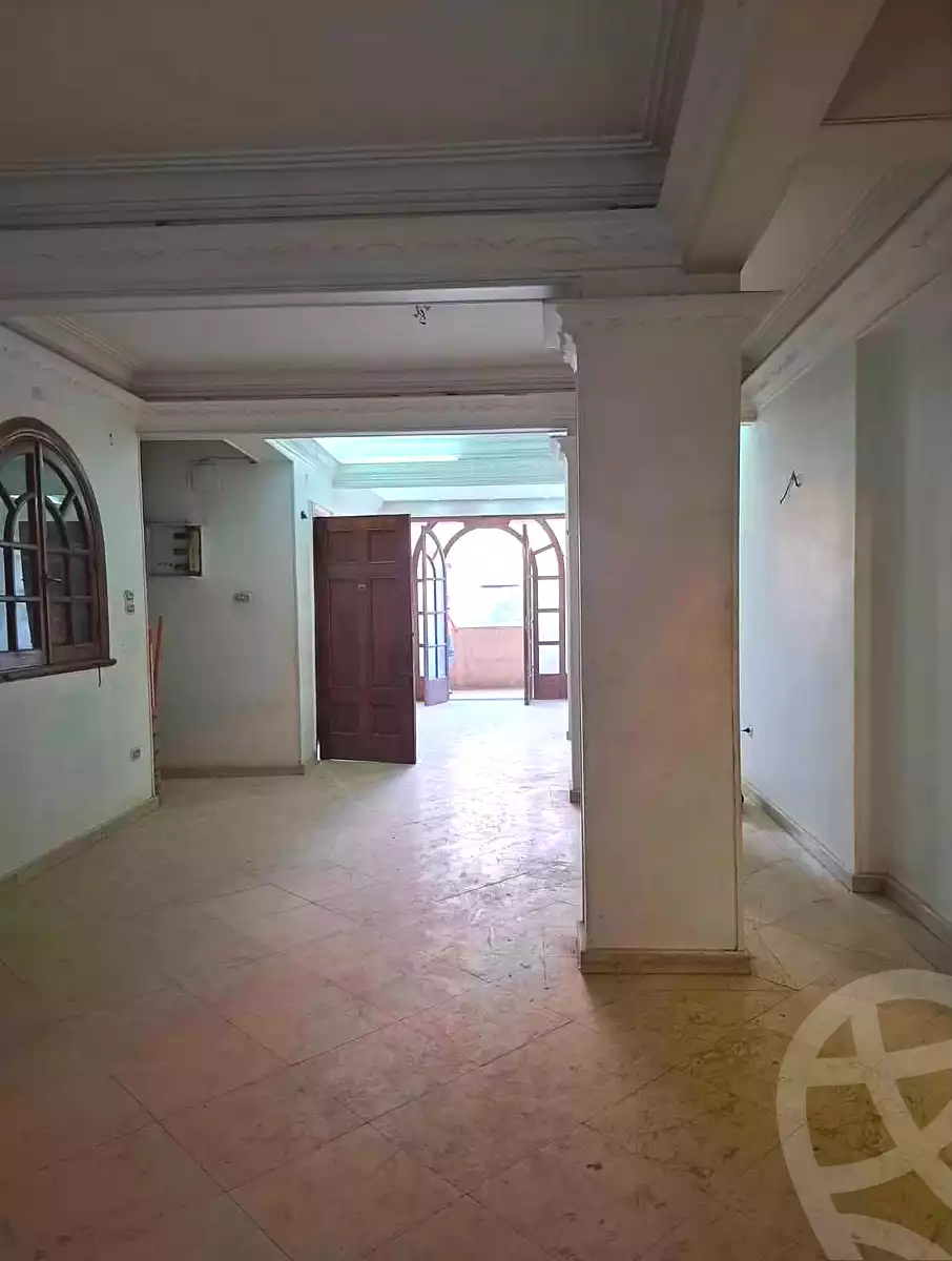 https://aqarmap.com.eg/ar/listing/7123660-for-sale-cairo-helwan-helwan-el-sharkeya-thabit-basha-st