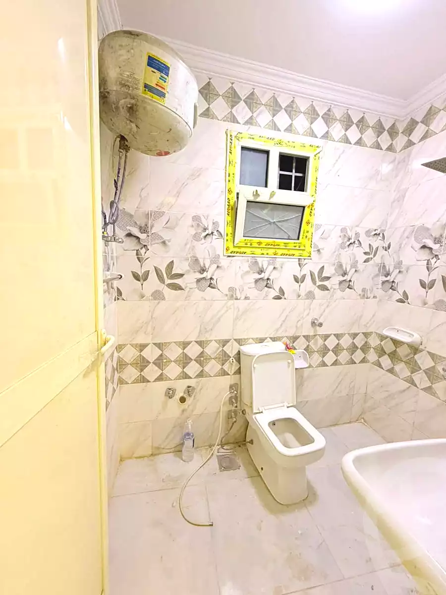 https://aqarmap.com.eg/en/listing/7123818-for-rent-cairo-elnozha-Streettt-27