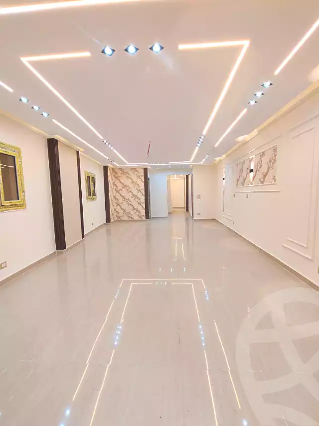 https://aqarmap.com.eg/en/listing/7123964-for-sale-alexandria-el-mandara-shr-jml-bd-lnsr