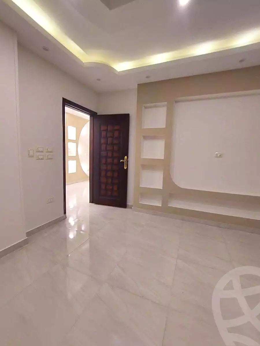 https://aqarmap.com.eg/en/listing/7124112-for-sale-cairo-helwan-helwan-el-sharkeya-saleh-sobhy-st