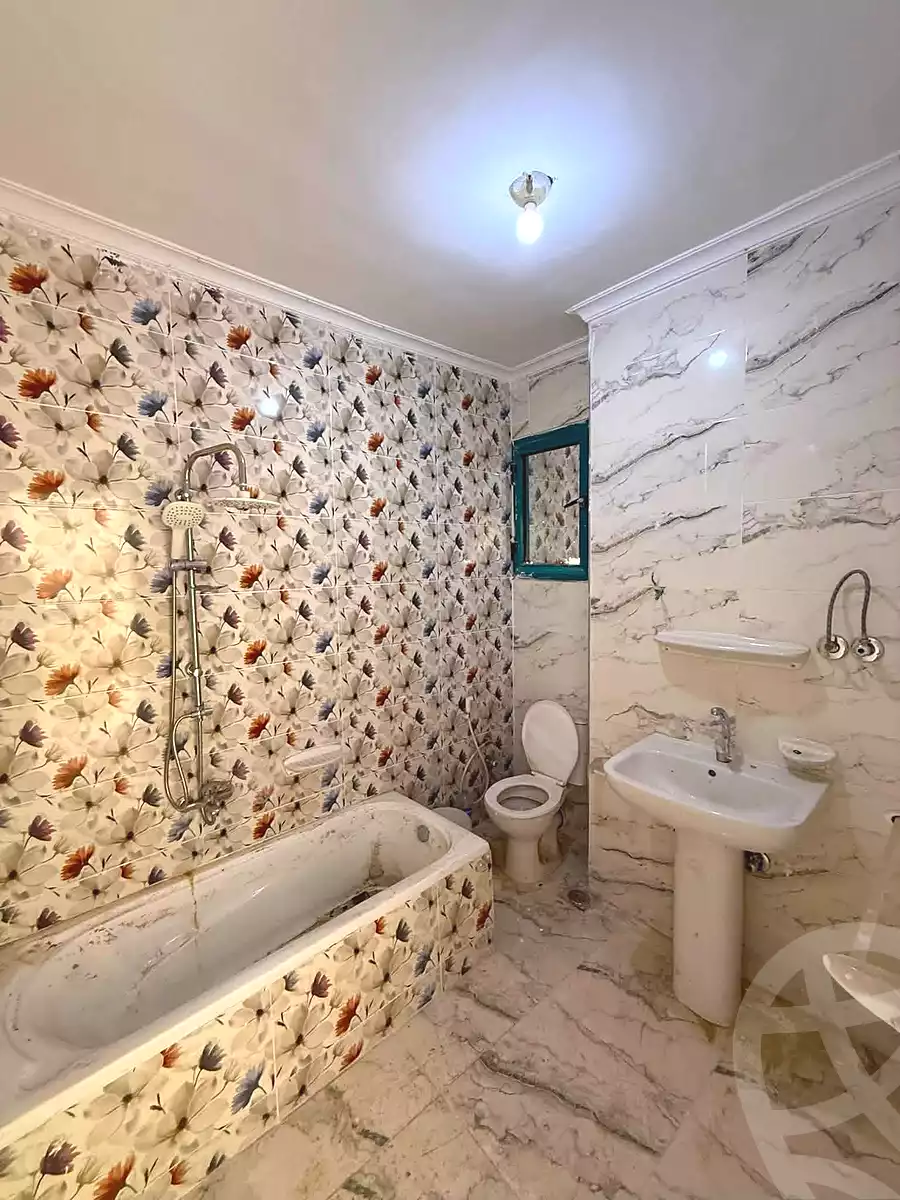 https://aqarmap.com.eg/en/listing/7124140-for-sale-alexandria-miami-street-57