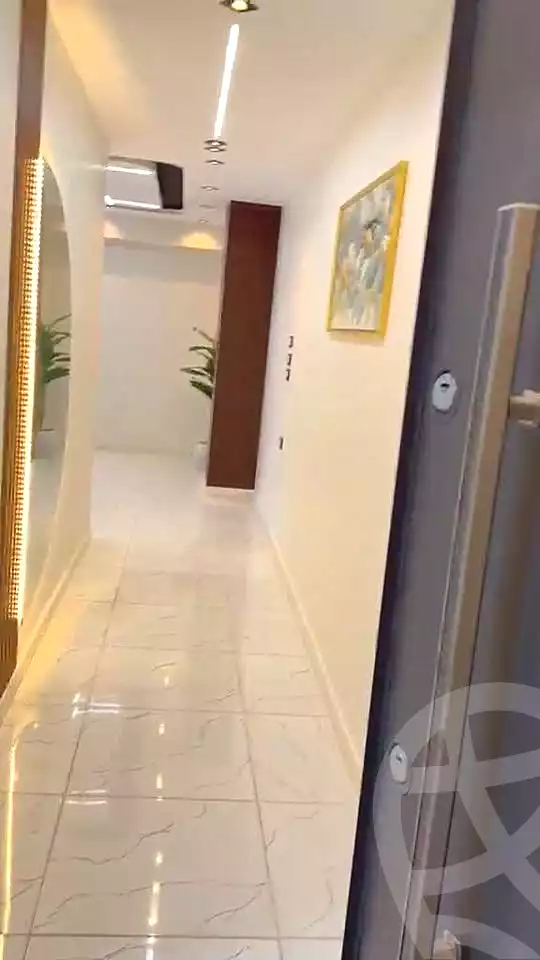 https://aqarmap.com.eg/ar/listing/7124200-for-sale-cairo-faisal-el-matbeaa-amr-ibn-al-aas-st