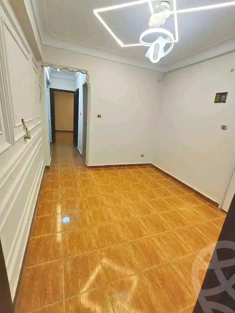 https://aqarmap.com.eg/ar/listing/7124351-for-sale-alexandria-lsywf-el-falki