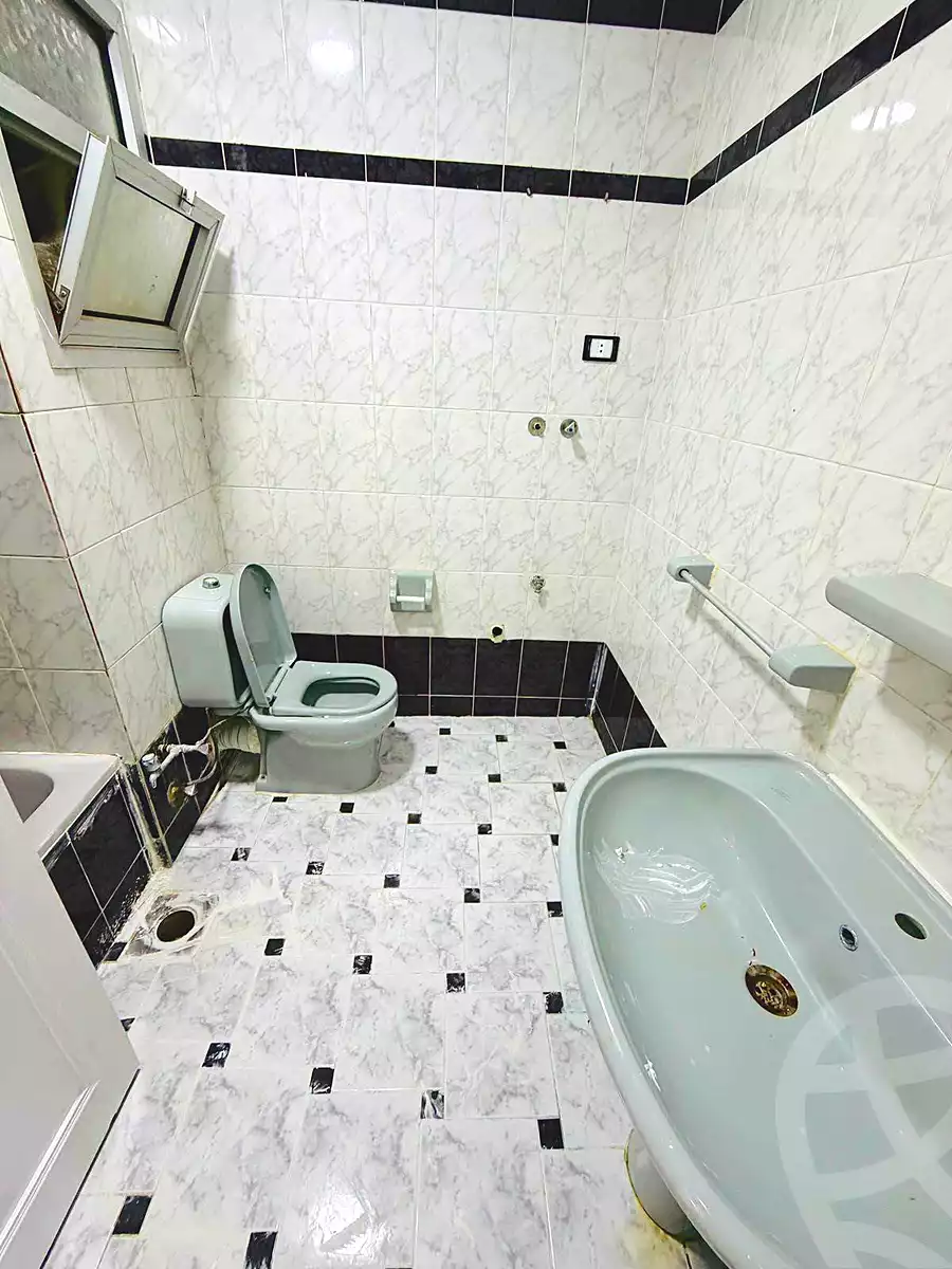 https://aqarmap.com.eg/ar/listing/7124736-for-sale-alexandria-al-agamy