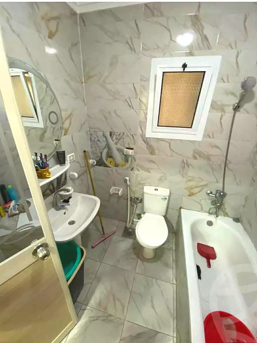 https://aqarmap.com.eg/en/listing/7124744-for-sale-alexandria-rs-ltyn