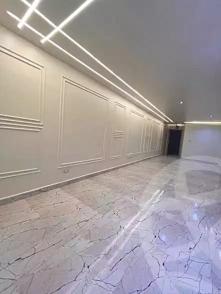 https://aqarmap.com.eg/ar/listing/7124878-for-sale-alexandria-al-agamy-lbytsh-bianchiii