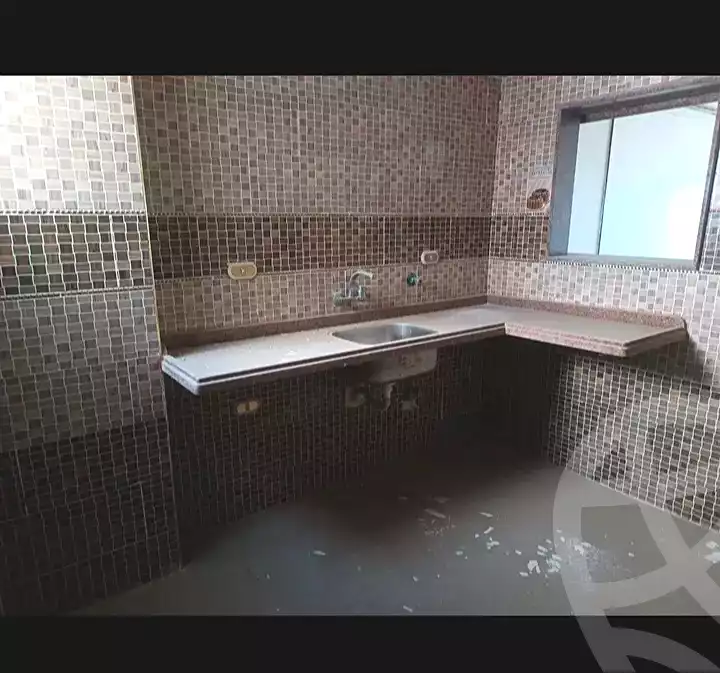 https://aqarmap.com.eg/en/listing/7124900-for-sale-alexandria-lsywf-el-seyouf-qebly