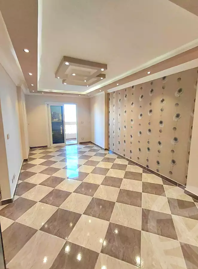 https://aqarmap.com.eg/ar/listing/7125170-for-sale-alexandria-sydy-bshr-sydy-bshr-bhry-khalil-hamada-st