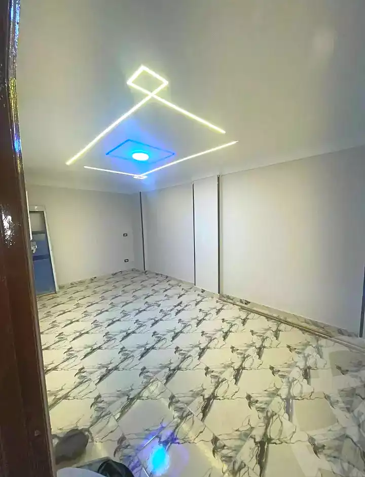 https://aqarmap.com.eg/ar/listing/7125313-for-sale-alexandria-lsywf-el-falki
