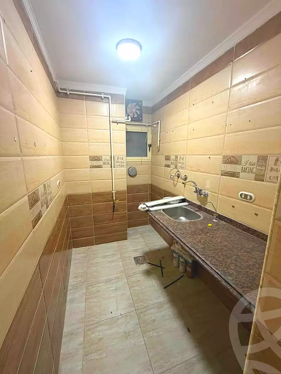 https://aqarmap.com.eg/ar/listing/7125360-for-sale-alexandria-lsywf-el-falki