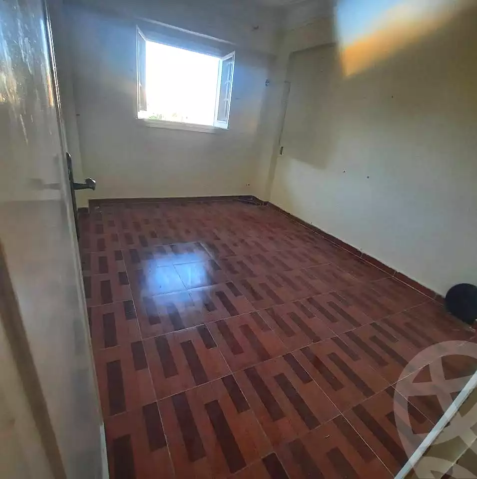https://aqarmap.com.eg/ar/listing/7125380-for-sale-alexandria-al-agamy-el-hanouvel-al-asdakaa-st