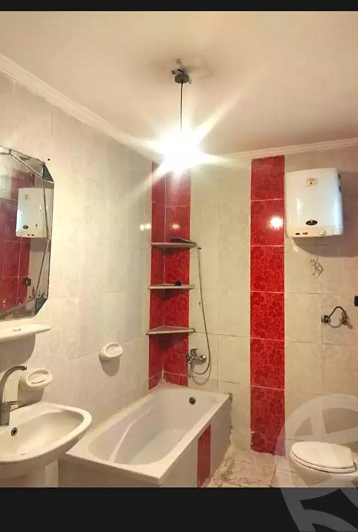 https://aqarmap.com.eg/ar/listing/7125379-for-sale-alexandria-ganaklis