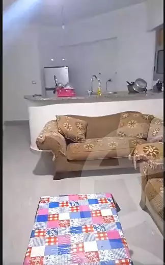https://aqarmap.com.eg/ar/listing/7125447-for-rent-alexandria-al-agamy-el-hanouvel