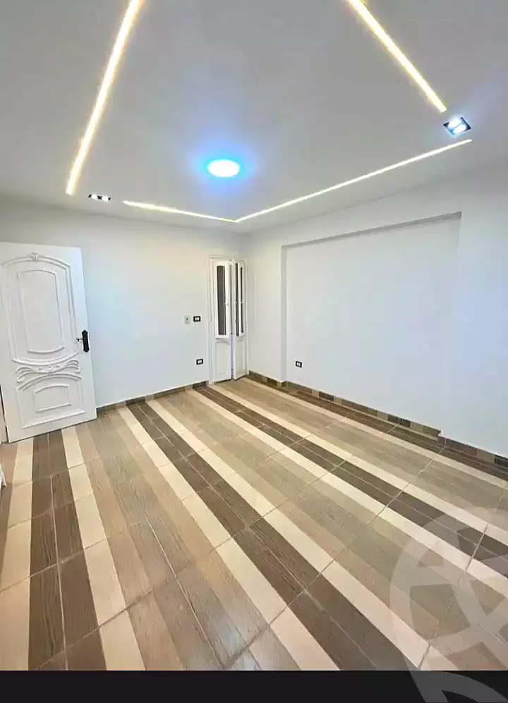 https://aqarmap.com.eg/ar/listing/7125524-for-sale-alexandria-al-agamy-lbytsh-el-reyad-st