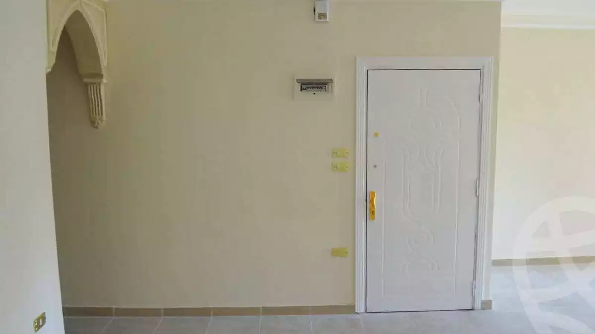 https://aqarmap.com.eg/ar/listing/7125641-for-sale-alexandria-al-agamy-lbytsh