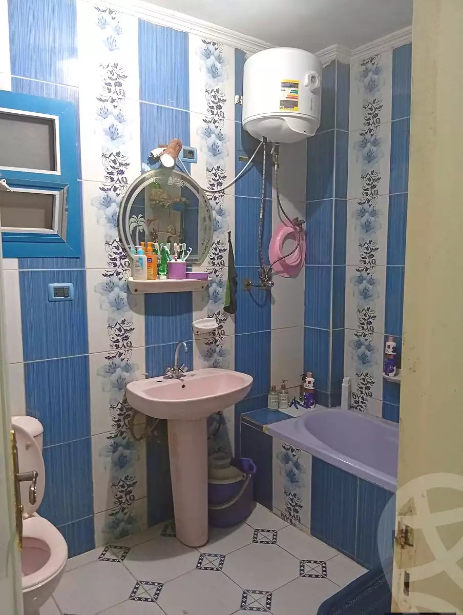 https://aqarmap.com.eg/en/listing/7126142-for-sale-alexandria-el-asafra-ahmed-tiesser-st