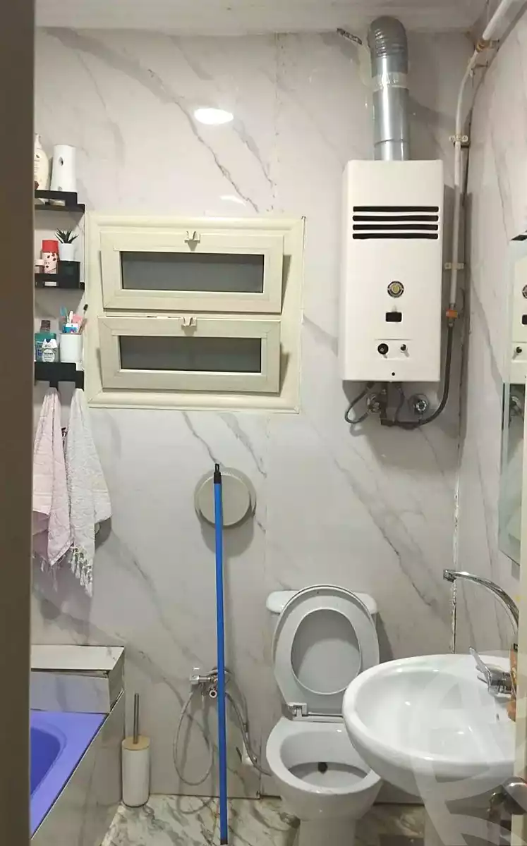 https://aqarmap.com.eg/en/listing/7126471-for-sale-cairo-ain-shams-jsr-lswys