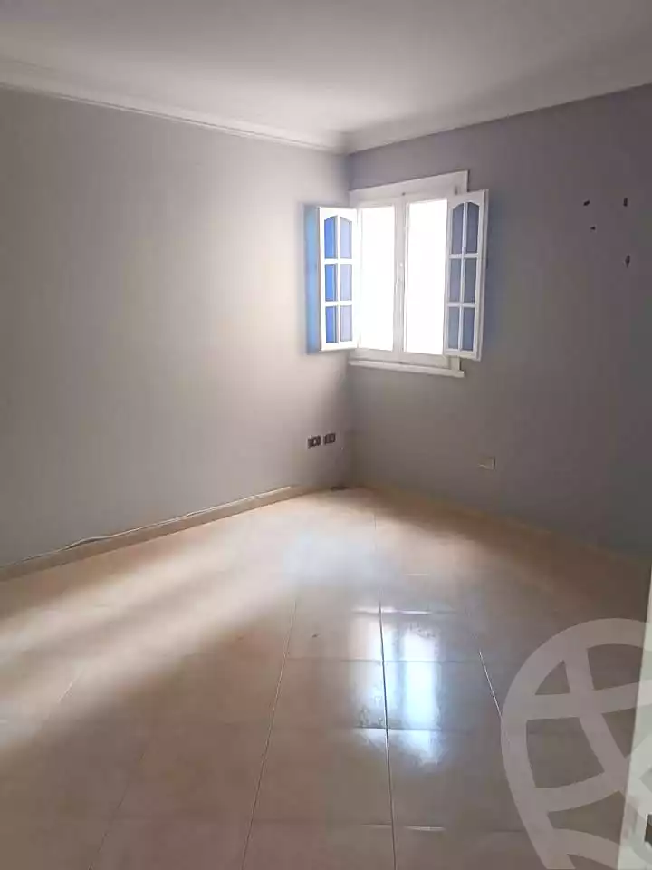 https://aqarmap.com.eg/ar/listing/7126473-for-rent-alexandria-ganaklis-shr-bw-qyr-tryq-lhry