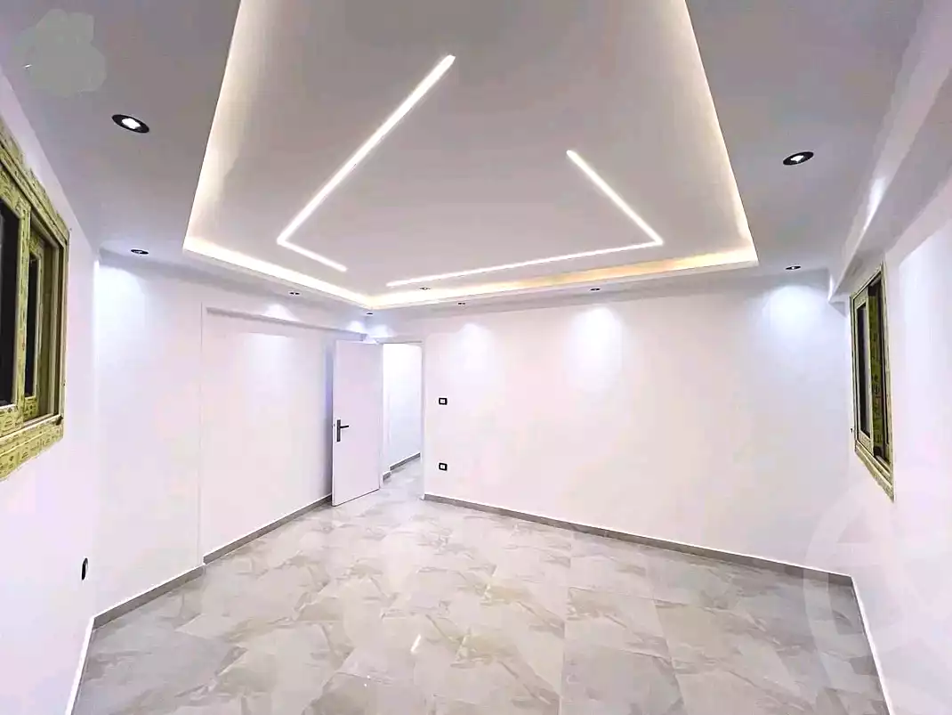 https://aqarmap.com.eg/ar/listing/7126461-for-sale-alexandria-sydy-bshr-sydy-bshr-bhry-shr-mhmd-njyb