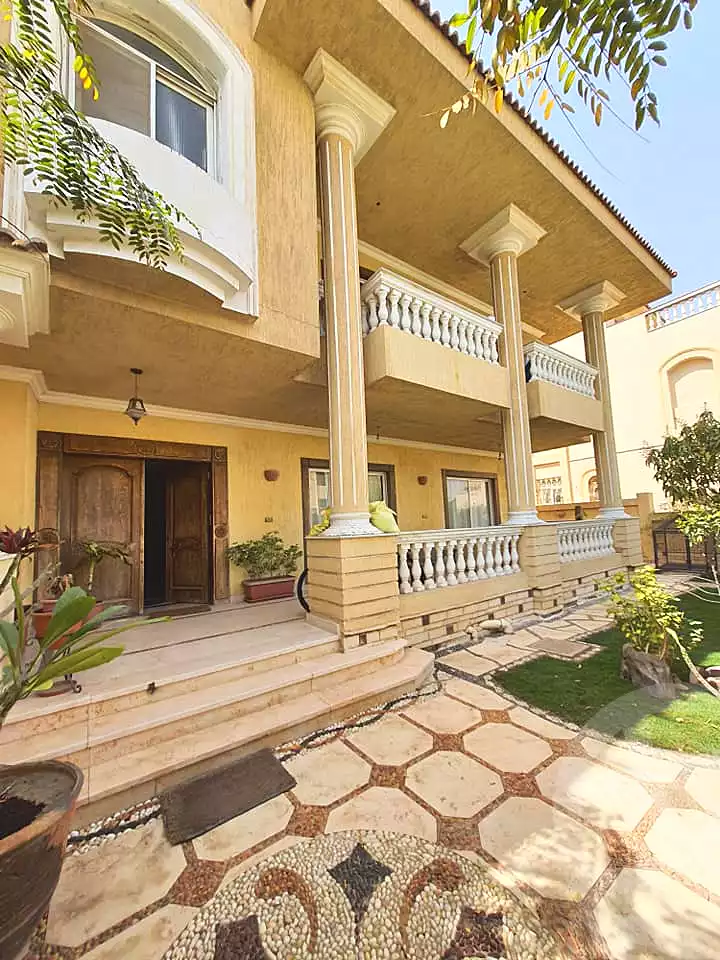 https://aqarmap.com.eg/en/listing/7126741-for-sale-cairo-6th-of-october-compounds-el-safwa