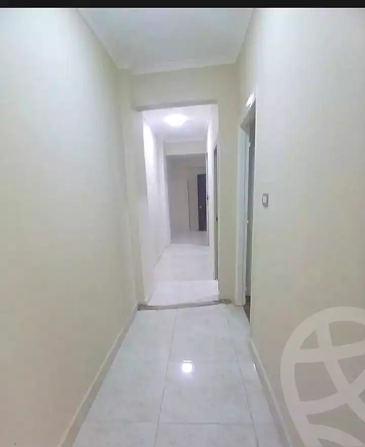 https://aqarmap.com.eg/ar/listing/7126763-for-sale-alexandria-el-asafra-ahmed-tiesser-st