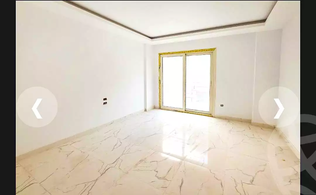 https://aqarmap.com.eg/ar/listing/7126772-for-sale-cairo-new-cairo-compounds-hyde-park-centre-ville-hyde-park
