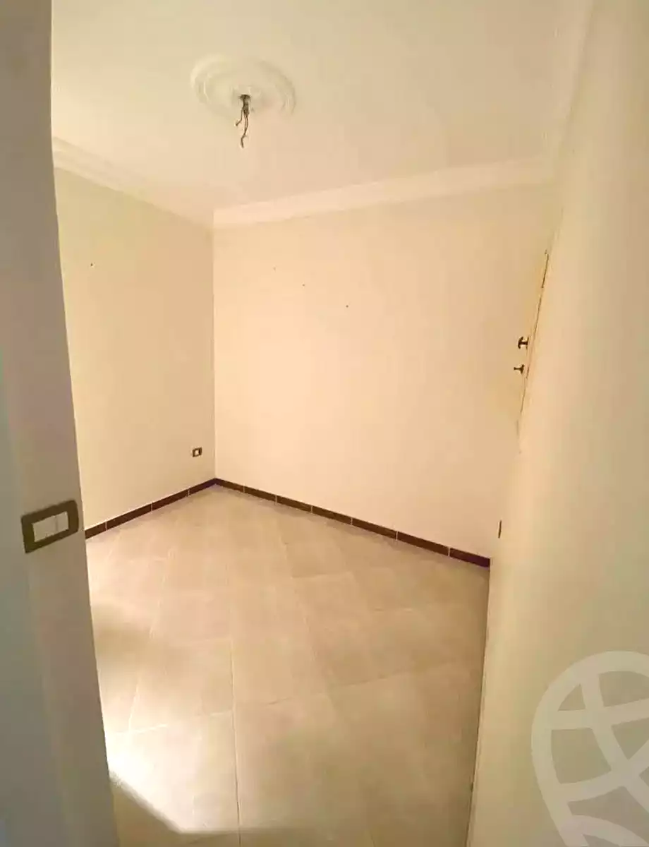 https://aqarmap.com.eg/ar/listing/7126276-for-sale-alexandria-sydy-bshr-sydy-bshr-qbly-cairo-st