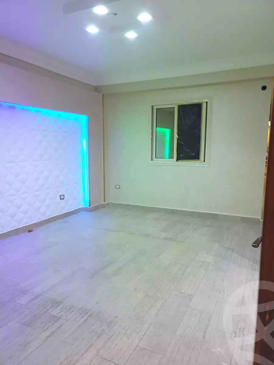 https://aqarmap.com.eg/ar/listing/7127015-for-sale-cairo-new-cairo-el-ahyaa-first-neighborhood-street-1