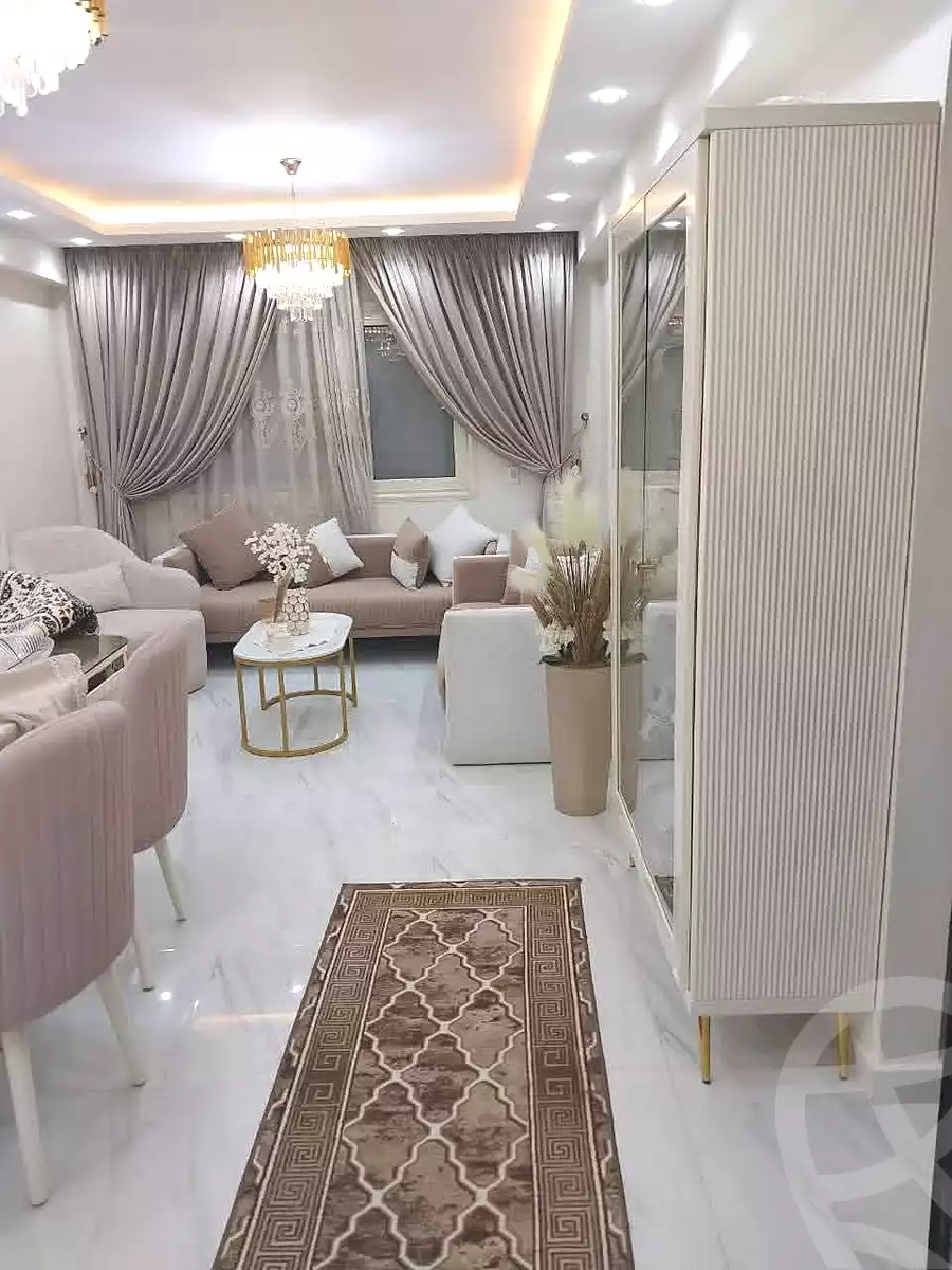https://aqarmap.com.eg/en/listing/7127255-for-sale-cairo-el-haram-el-lebeny-soltan-khattab-st