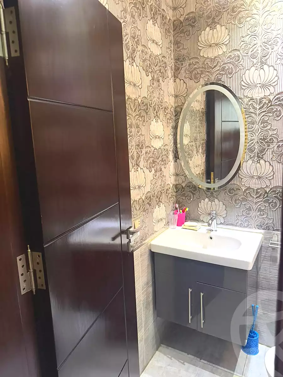 https://aqarmap.com.eg/ar/listing/7127299-for-sale-cairo-new-cairo-compounds-el-ashrafia