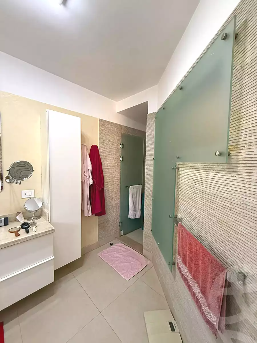 https://aqarmap.com.eg/ar/listing/7127313-for-sale-cairo-new-cairo-el-choueifat-el-sheikh-mahmoud-el-banna-st