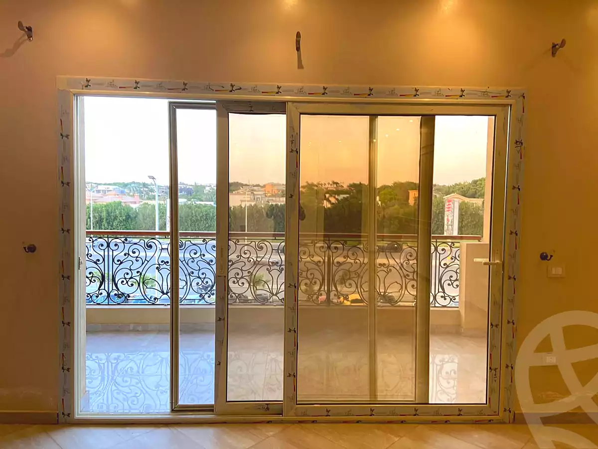 https://aqarmap.com.eg/en/listing/7127326-for-sale-cairo-new-cairo-compounds-kmbwnd-lnkhyl