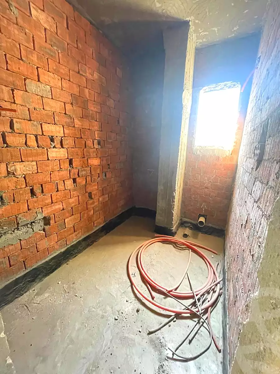 https://aqarmap.com.eg/en/listing/7127506-for-sale-cairo-new-cairo-compounds-lmn-l-m