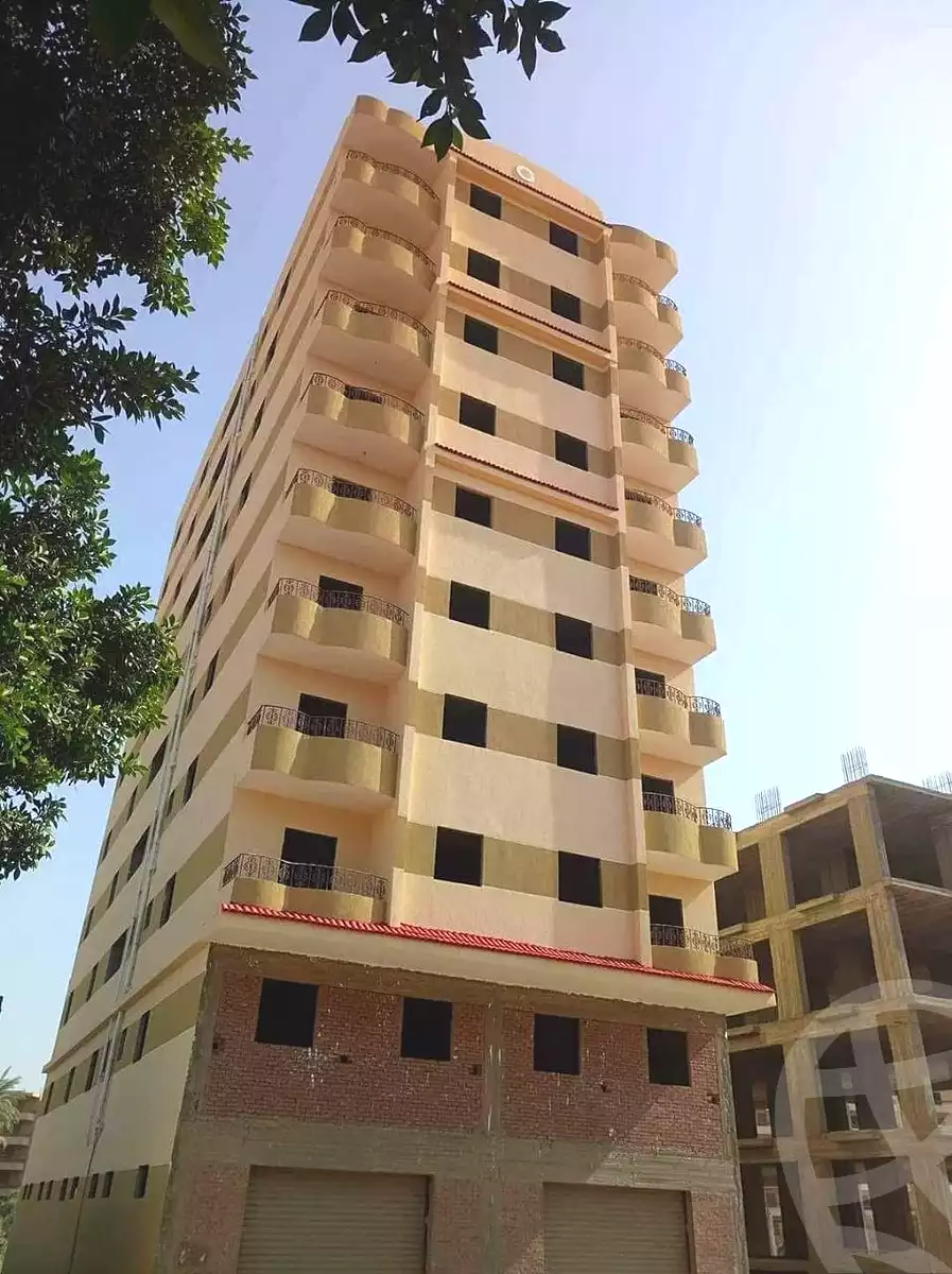 https://aqarmap.com.eg/ar/listing/7127515-for-sale-cairo-helwan-hadayek-helwan-nile-corniche-st