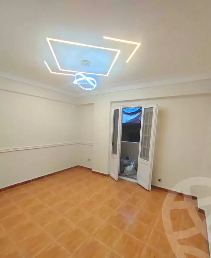 https://aqarmap.com.eg/ar/listing/7127627-for-sale-alexandria-lsywf-el-falki