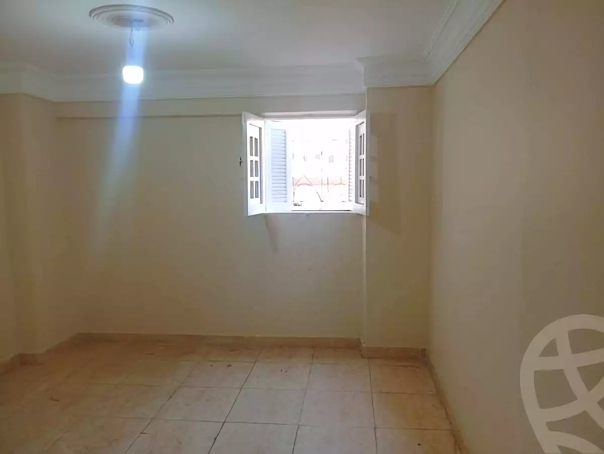 https://aqarmap.com.eg/ar/listing/7128342-for-sale-cairo-ain-shams-ain-shams-el-sharkia-el-eshrein-stt