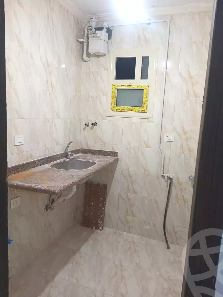 https://aqarmap.com.eg/ar/listing/7128375-for-sale-alexandria-sydy-bshr-sydy-bshr-bhry-gamal-abd-el-nasir-st