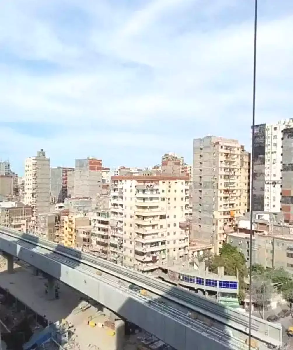 https://aqarmap.com.eg/ar/listing/7128405-for-sale-alexandria-sydy-bshr-sydy-bshr-bhry